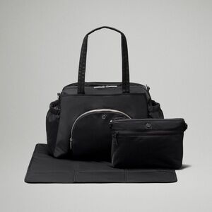 Lululemon New Parent Tote Bag 20L in Black